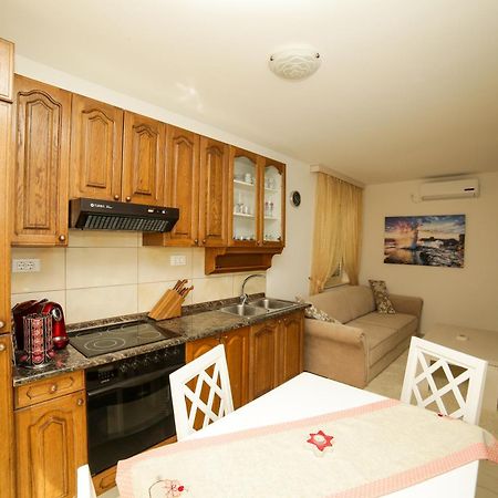 Apartments Manda Супетар Екстериор снимка