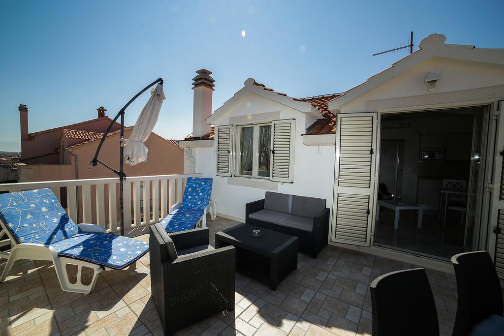 Apartments Manda Супетар Екстериор снимка