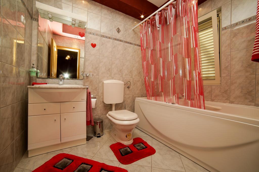 Apartments Manda Супетар Екстериор снимка
