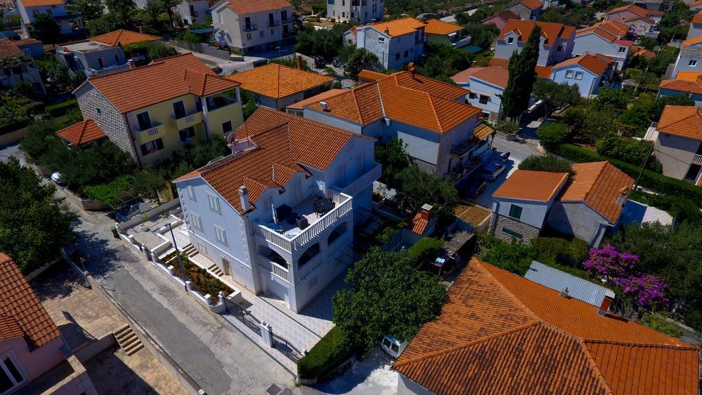 Apartments Manda Супетар Екстериор снимка
